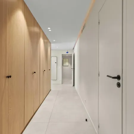 Ref 2021 -cannes Centre Croisette - For Rent 칸느